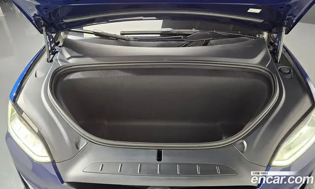 Tesla Model X 2023 0.3 АКПП, миниатюра 6 Tesla Model X 2023 0.3 АКПП, миниатюра 6