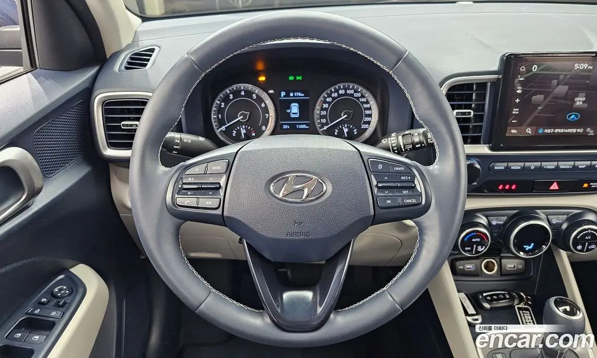 Hyundai Venue 2021 1.6 АКПП, фото 19