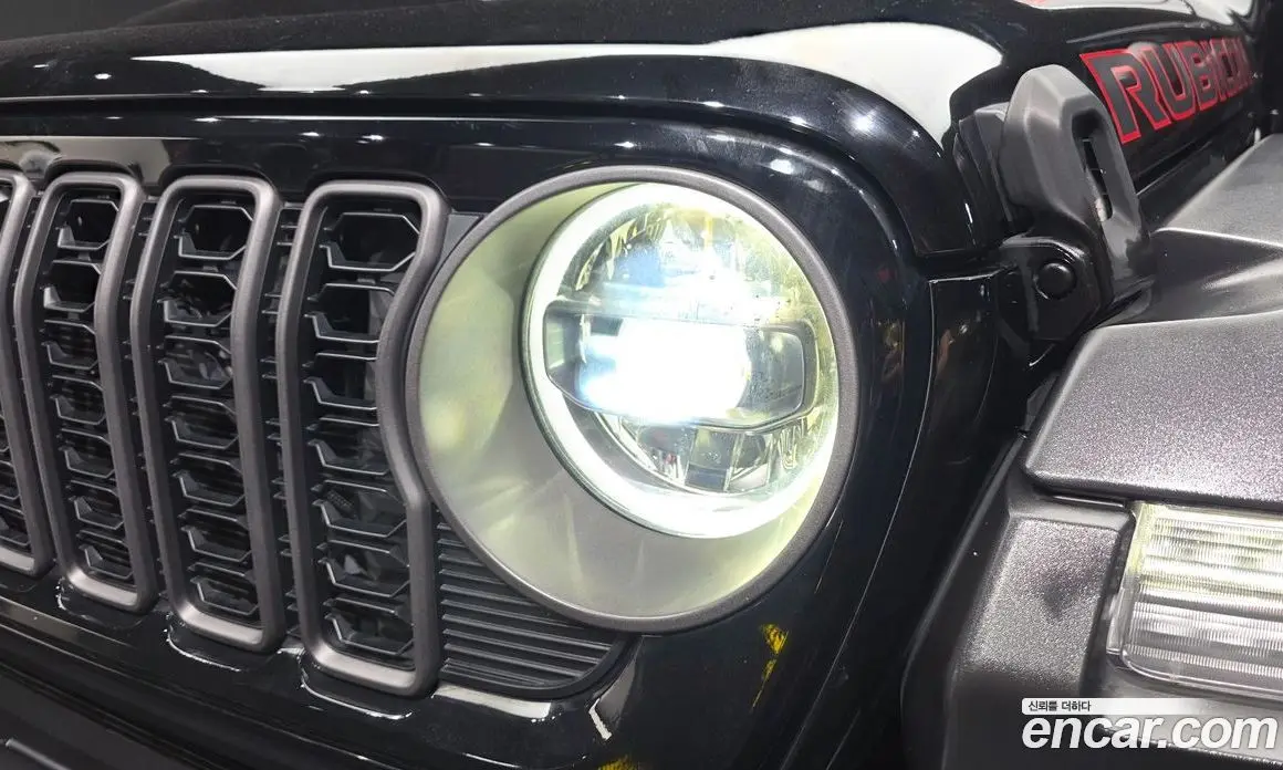 Jeep Wrangler 2024 2.0 АКПП, фото 8