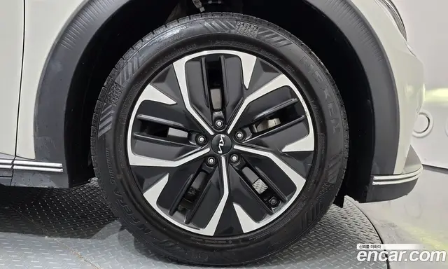 Kia EV6 2022 0.1 АКПП, миниатюра 7