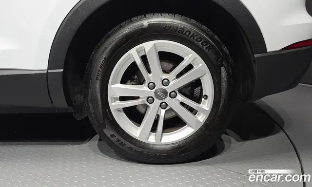 Audi Q3 2020 2.0 АКПП, миниатюра 6