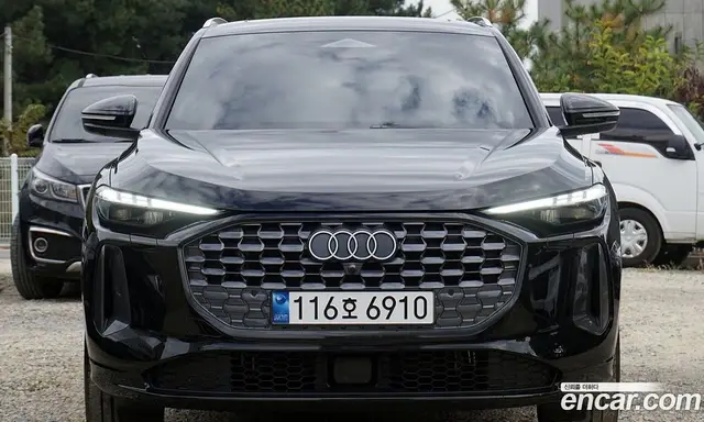 Audi Q5, 2025, 15 800 км