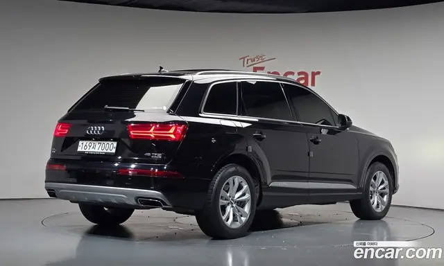 Audi Q7, 2019, 63 662 км