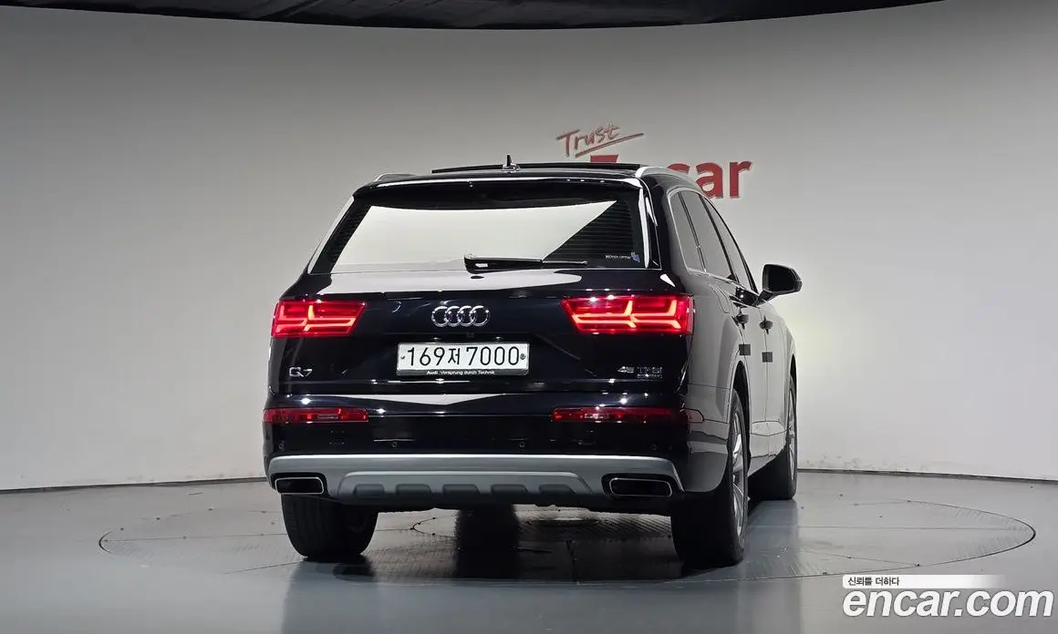 Audi Q7 2019 2.0 АКПП, фото 3