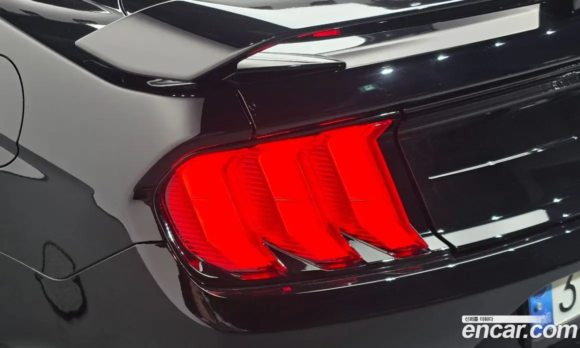 Ford Mustang 2020 2.3 АКПП, фото 9