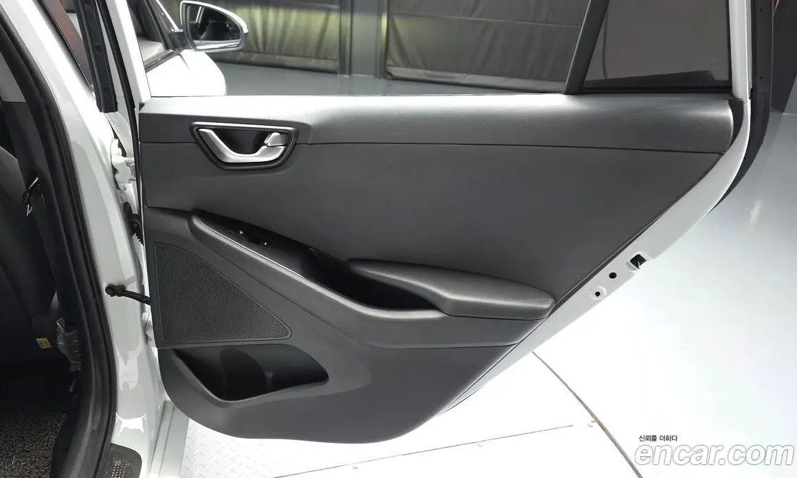 Hyundai Ioniq 2017 АКПП, фото 15