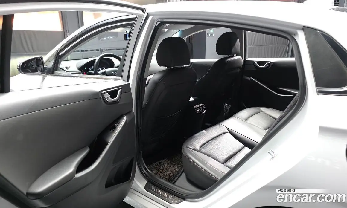 Hyundai Ioniq 2017 АКПП, фото 16