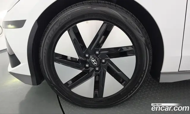 Hyundai Ioniq 6 2024 0.1 АКПП, миниатюра 5 Hyundai Ioniq 6 2024 0.1 АКПП, миниатюра 5