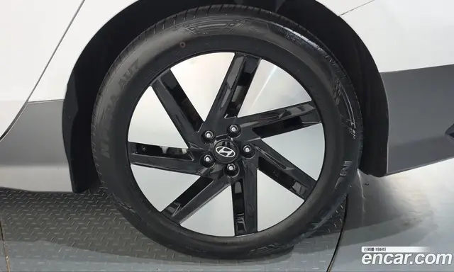 Hyundai Ioniq 6 2024 0.1 АКПП, миниатюра 7 Hyundai Ioniq 6 2024 0.1 АКПП, миниатюра 7