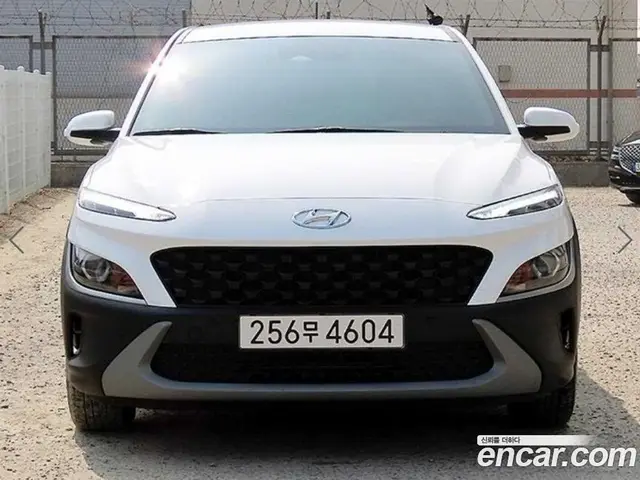 Hyundai Kona 2022 2.0 АКПП, миниатюра 2