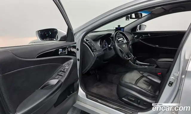 Hyundai Sonata 2009 2.0 АКПП, миниатюра 10 Hyundai Sonata 2009 2.0 АКПП, миниатюра 10