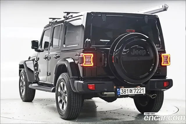 Jeep Wrangler 2022 2.0 АКПП, миниатюра 2