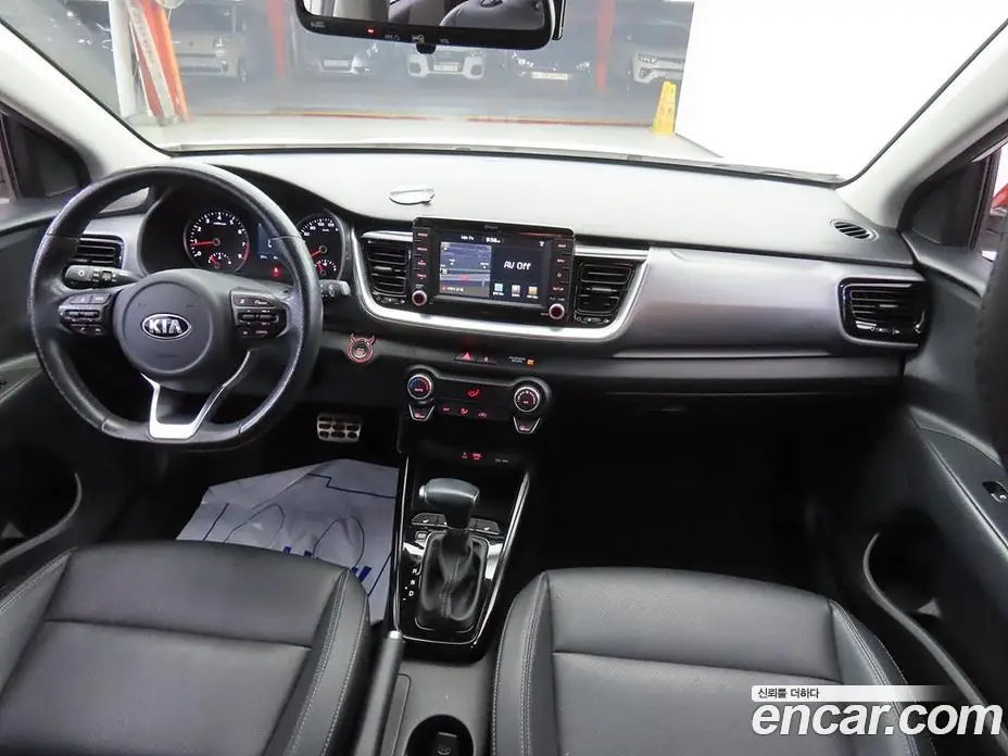 Kia Stonic 2017 1.4 АКПП, фото 5
