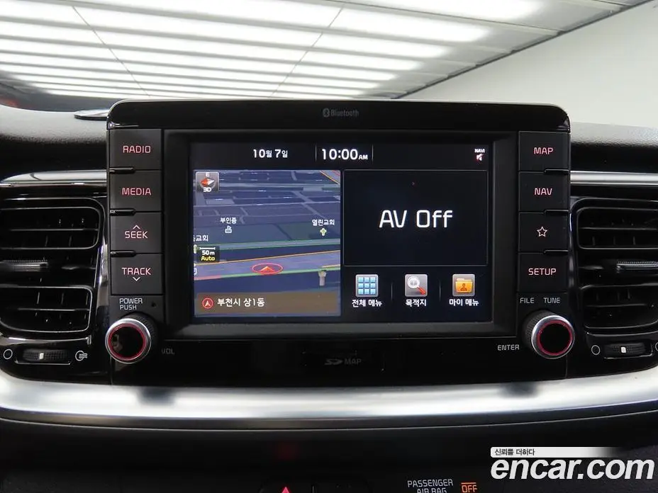 Kia Stonic 2017 1.4 АКПП, фото 10