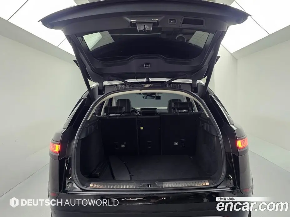 Land Rover Range Rover Velar 2019 2.0 АКПП, фото 19