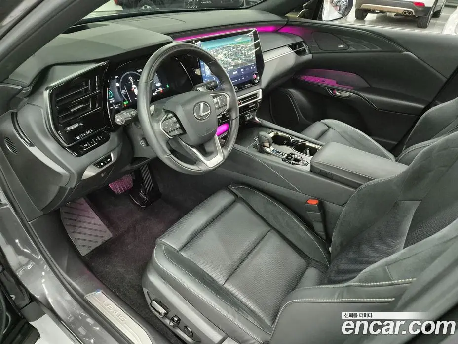 Lexus RX 2025 2.5 вариатор, фото 14 Lexus RX 2025 2.5 вариатор, фото 14