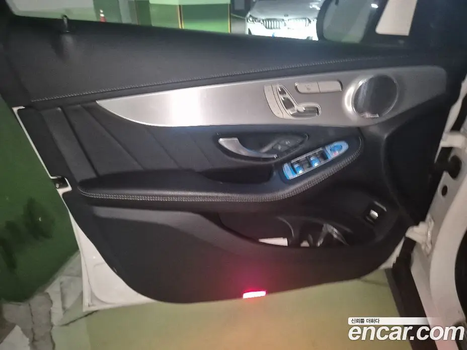 Mercedes-Benz GLC-Class 2019 2.0 АКПП, фото 18 Mercedes-Benz GLC-Class 2019 2.0 АКПП, фото 18
