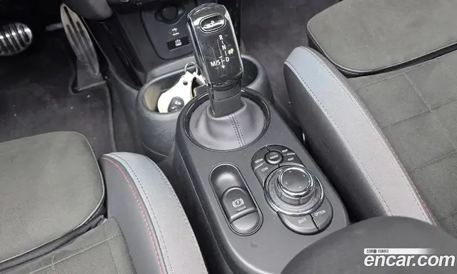 Mini Cooper Convertible 2023 2.0 АКПП, миниатюра 12