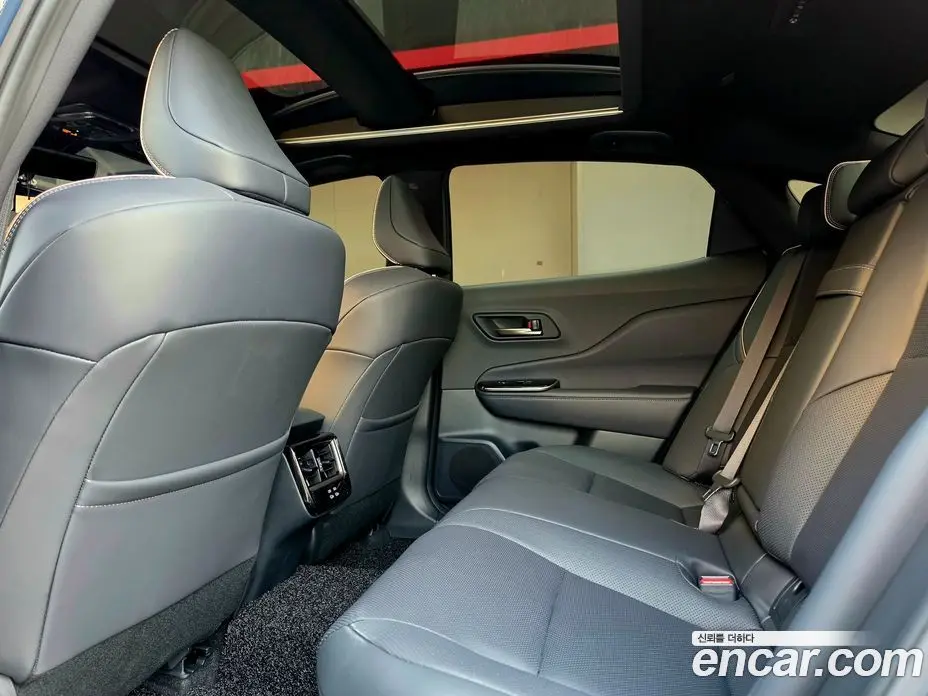 Toyota Crown 2024 2.5 АКПП, фото 8