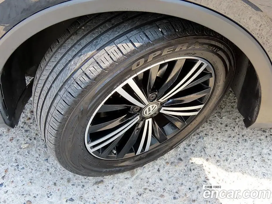 Volkswagen Tiguan 2020 2.0 АКПП, фото 20