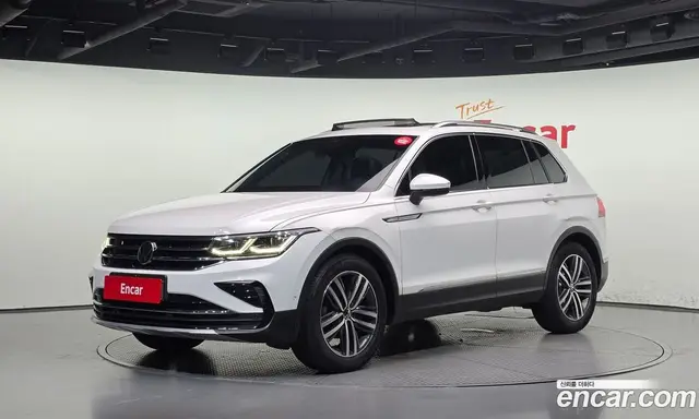 Volkswagen Tiguan, 2023, 113 814 км