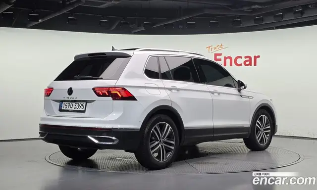 Volkswagen Tiguan 2023 2.0 АКПП, миниатюра 2