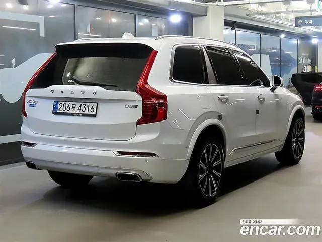 Volvo XC90 2018 2.0 АКПП, миниатюра 4