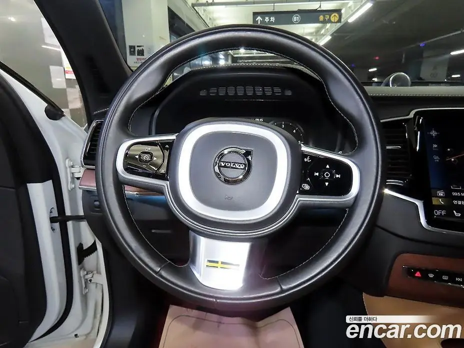 Volvo XC90 2018 2.0 АКПП, фото 8