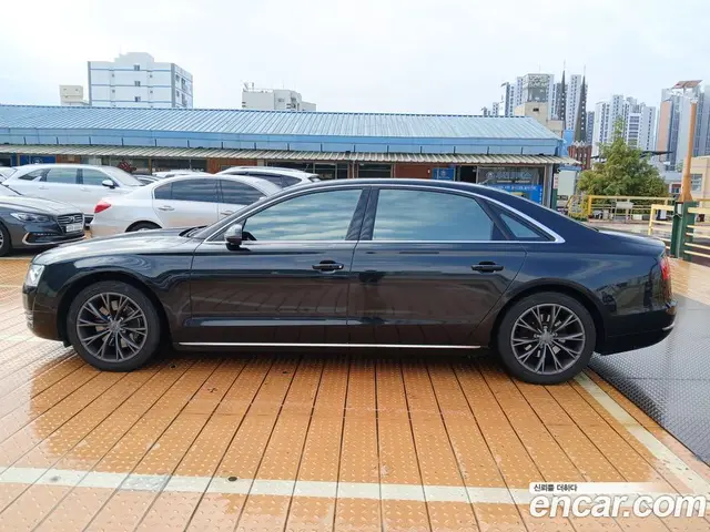 Audi A8 2011 3.0 АКПП, миниатюра 3