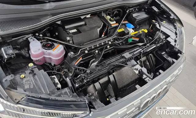 Audi Q4 e-tron 2022 0.2 АКПП, миниатюра 6