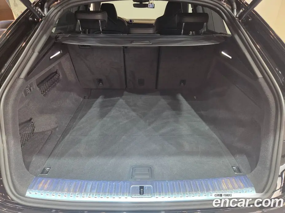 Audi Q8 2023 3.0 АКПП, фото 20
