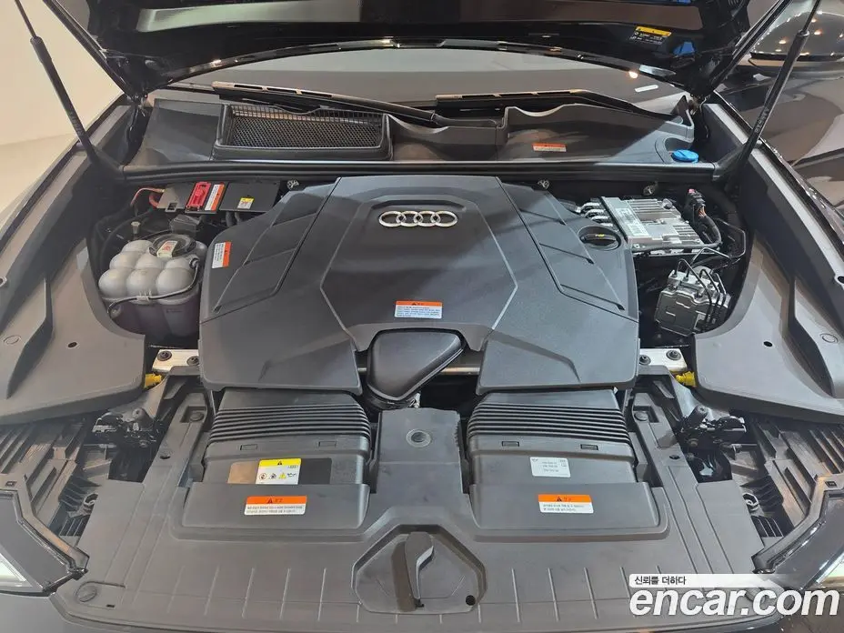 Audi Q8 2023 3.0 АКПП, фото 6