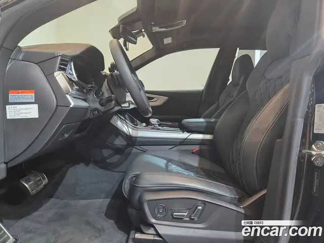 Audi Q8 2023 3.0 АКПП, миниатюра 10