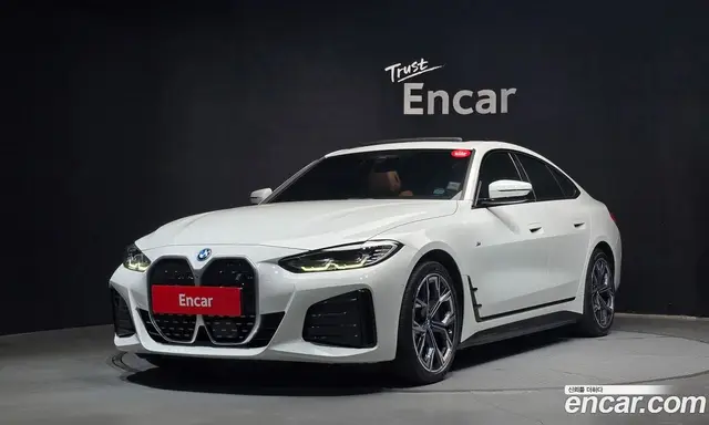 BMW i4, 2022, 49 777 км