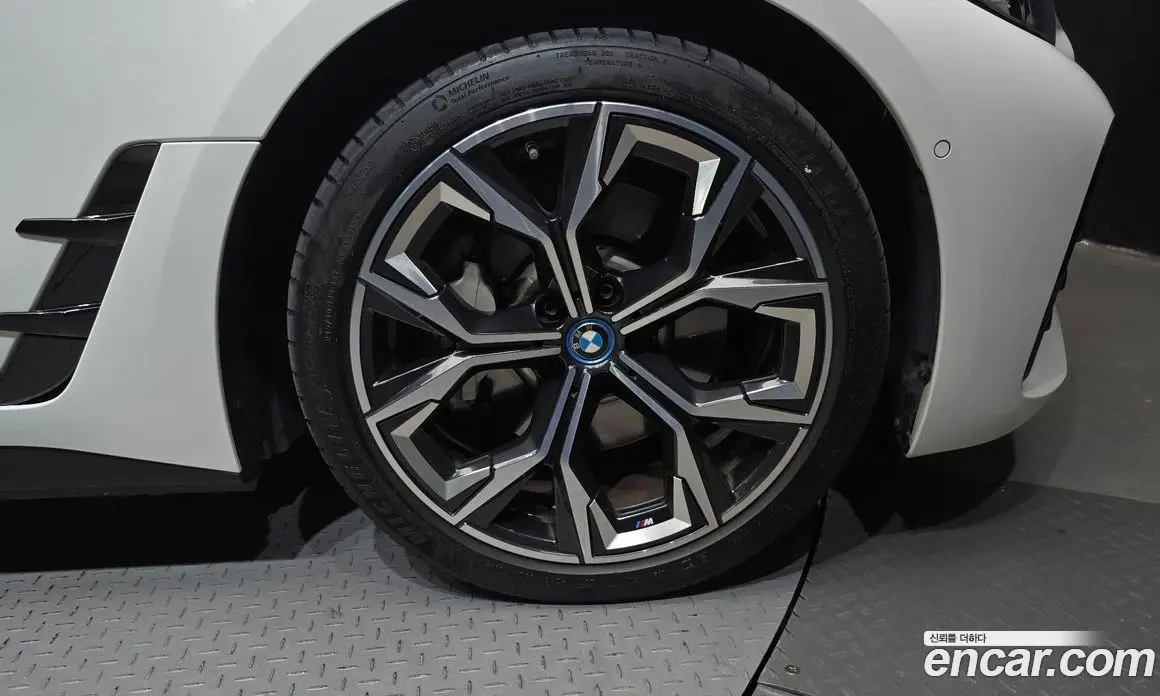 BMW i4 2022 0.2 АКПП, фото 7