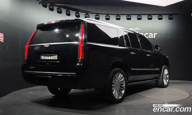 Cadillac Escalade 2017 6.2 АКПП, миниатюра 2
