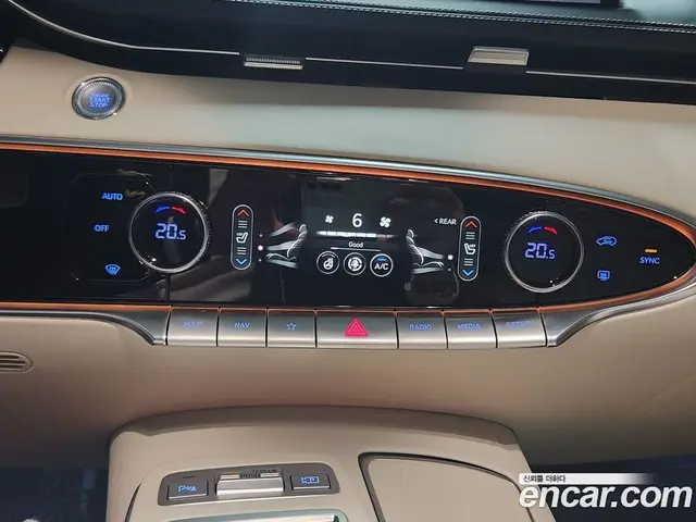 Genesis GV70 2022 2.5 АКПП, миниатюра 9