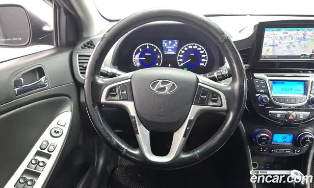 Hyundai Accent 2014 1.6 АКПП, миниатюра 12