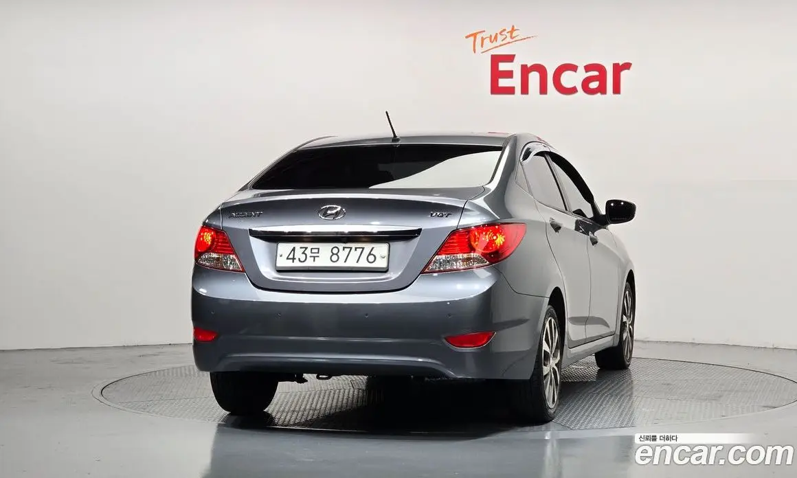 Hyundai Accent 2014 1.6 АКПП, фото 4 Hyundai Accent 2014 1.6 АКПП, фото 4