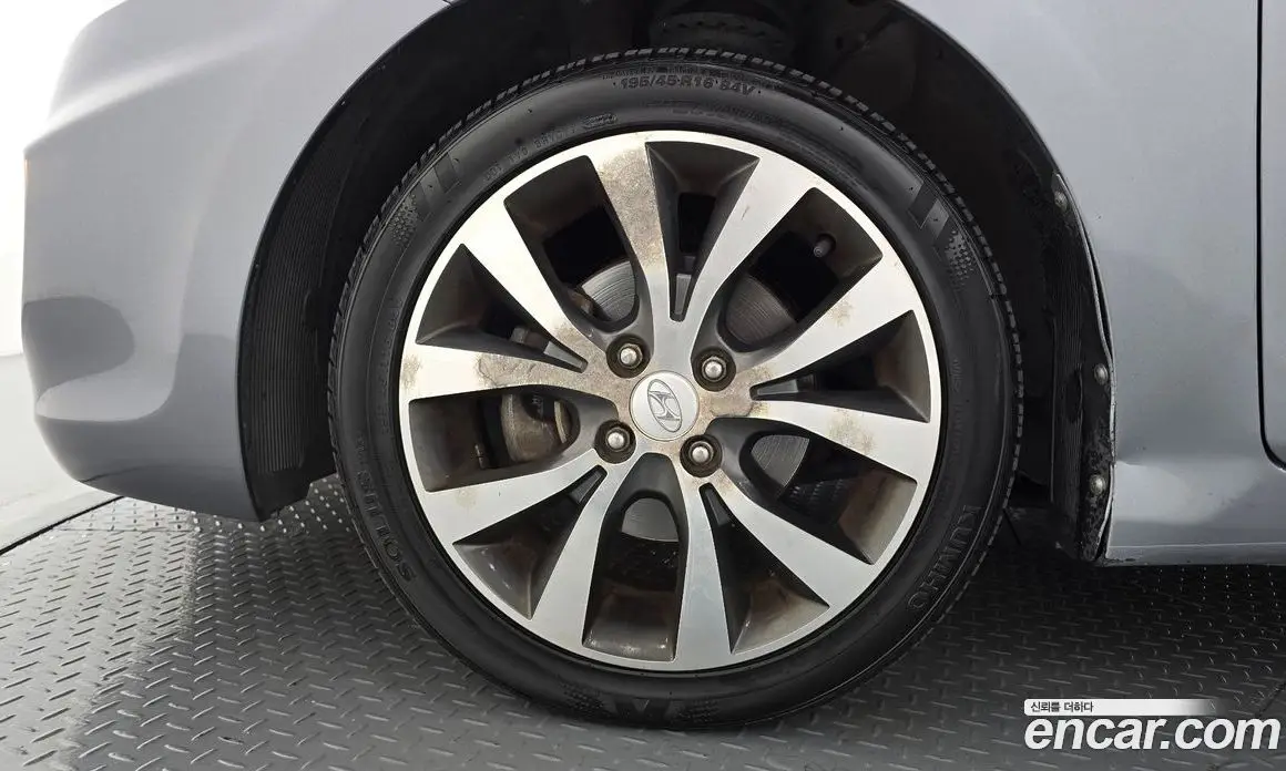 Hyundai Accent 2014 1.6 АКПП, фото 5 Hyundai Accent 2014 1.6 АКПП, фото 5