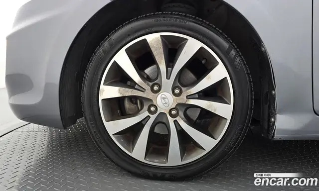 Hyundai Accent 2014 1.6 АКПП, миниатюра 5 Hyundai Accent 2014 1.6 АКПП, миниатюра 5