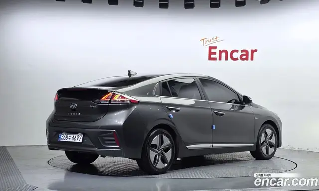 Hyundai Ioniq 2020 1.6 АКПП, миниатюра 2
