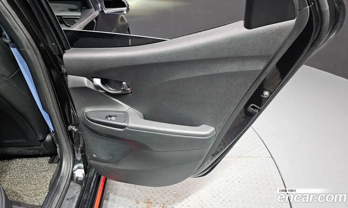 Hyundai Veloster 2018 2.0 МКПП, фото 15