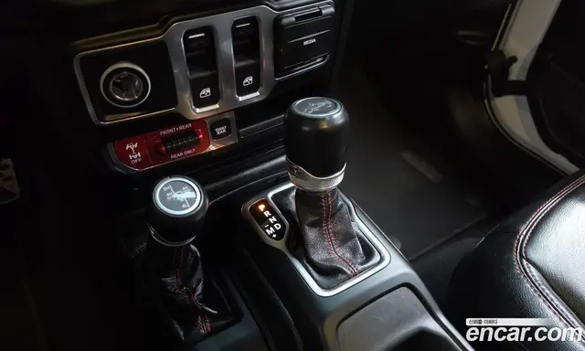 Jeep Wrangler 2020 2.0 АКПП, миниатюра 9