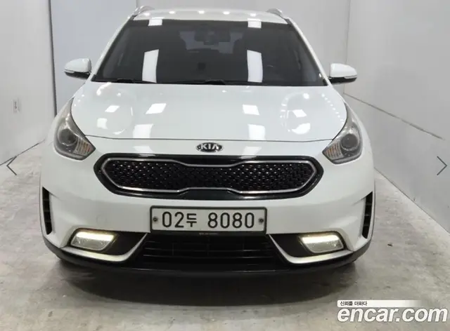 Kia Niro, 2017, 181 839 км
