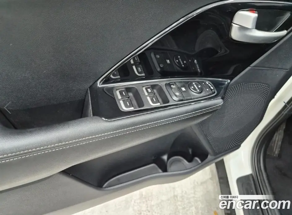 Kia Niro 2017 1.6 АКПП, фото 11