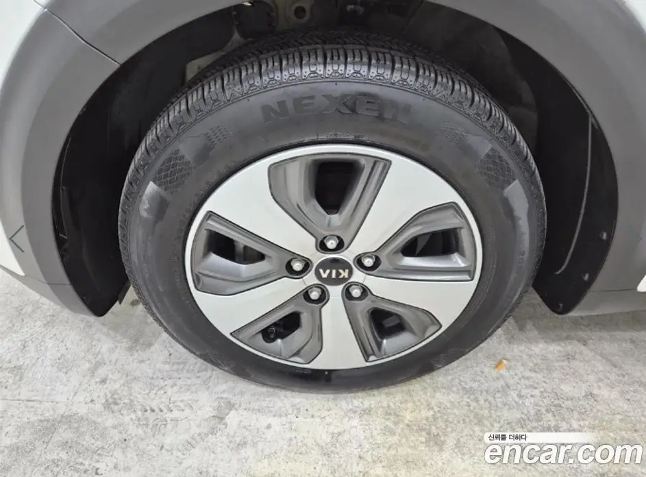 Kia Niro 2017 1.6 АКПП, фото 17