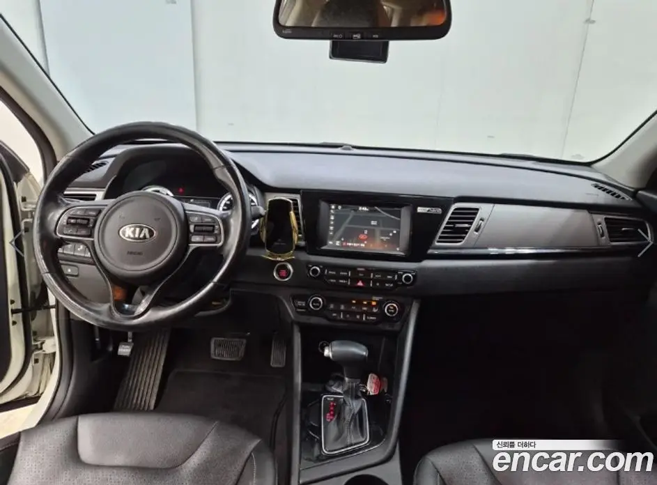 Kia Niro 2017 1.6 АКПП, фото 8