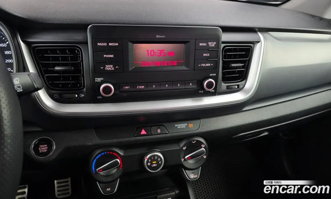 Kia Stonic 2018 1.4 АКПП, фото 14