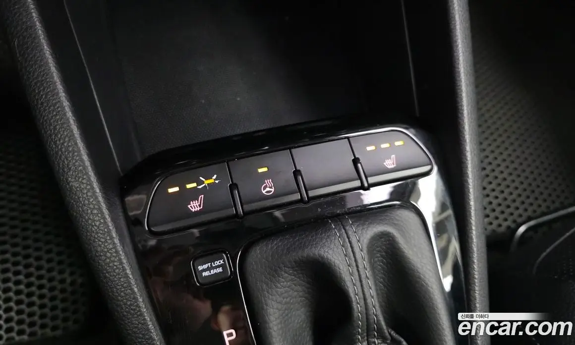 Kia Stonic 2018 1.4 АКПП, фото 19